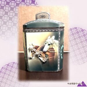【三頭の馬が息を合わせる】オールドノリタケ 盛上 馬文 蓋物