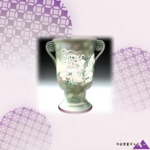 【霧の中から龍が身をよじる】オールドノリタケ 盛上 龍文 両耳 花瓶