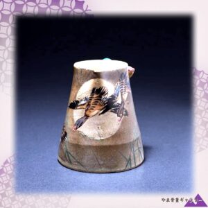 【月をよぎって雁が降りる】薩摩焼 錦光山 色絵 月に雁文 水注