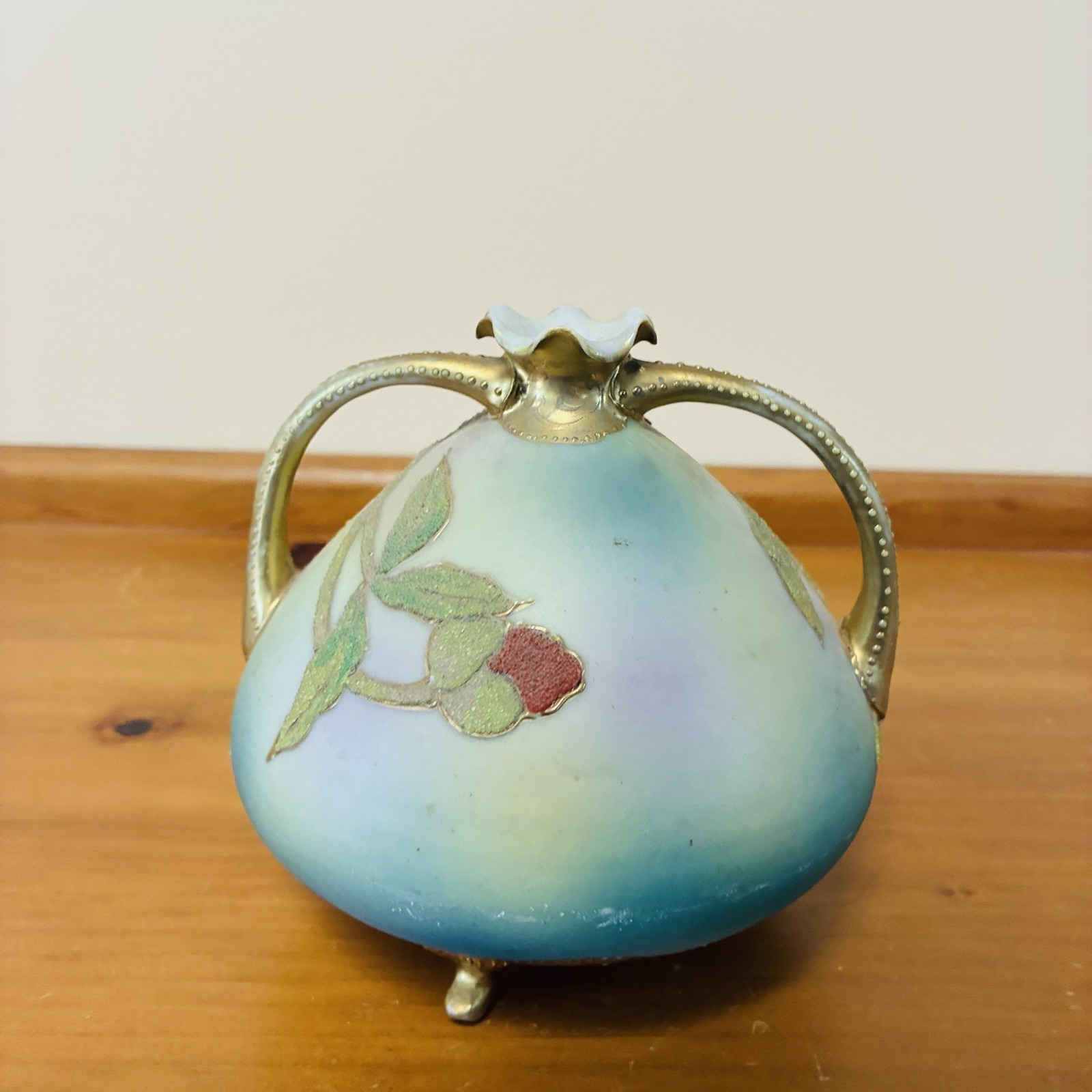 【粒の光が花弁をふちどる】オールドノリタケ コラレン 牡丹文 双耳花瓶 金彩 - 画像 (3)