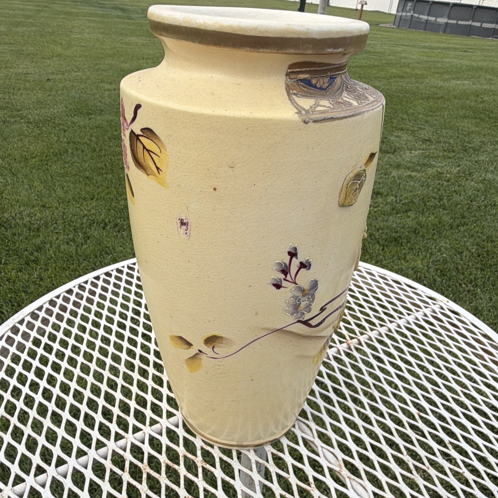 【小鳥が枝先で羽を休める】オールドノリタケ 盛上 花鳥文 花瓶 - 画像 (2)
