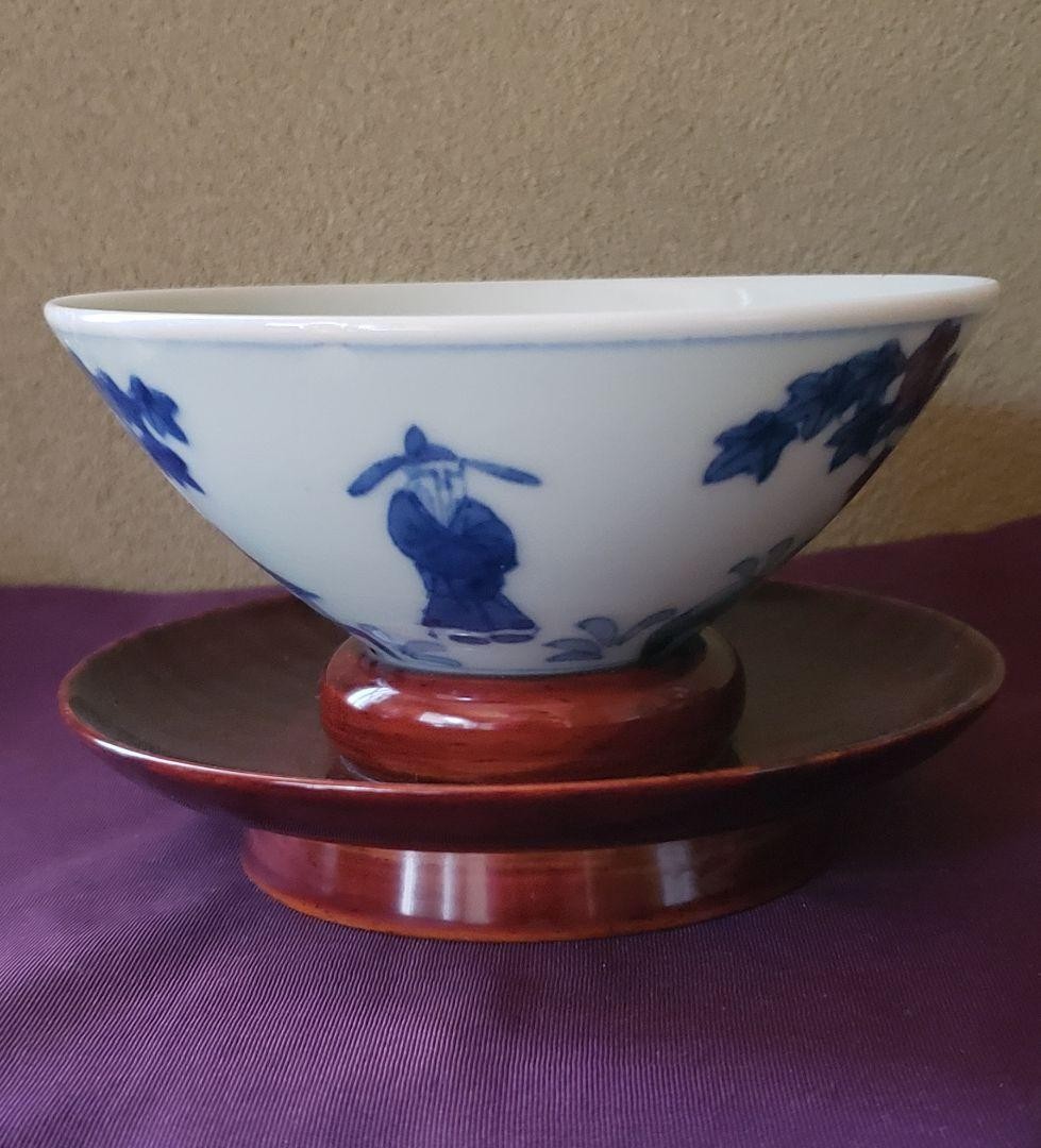 【藍の濃淡が茶を澄ませる】染付 唐人文 平茶碗 - 画像 (2)