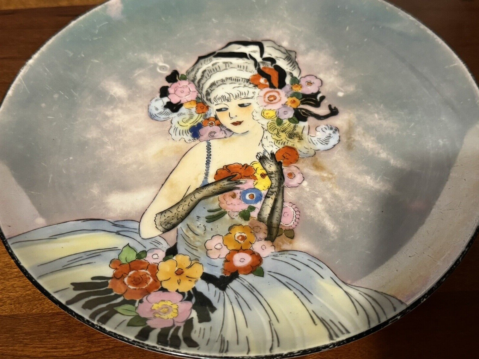 【白い結い髪に花がこぼれ落ちる】オールドノリタケ デコレディ ポンパドール ラスター彩 飾皿 - 画像 (2)