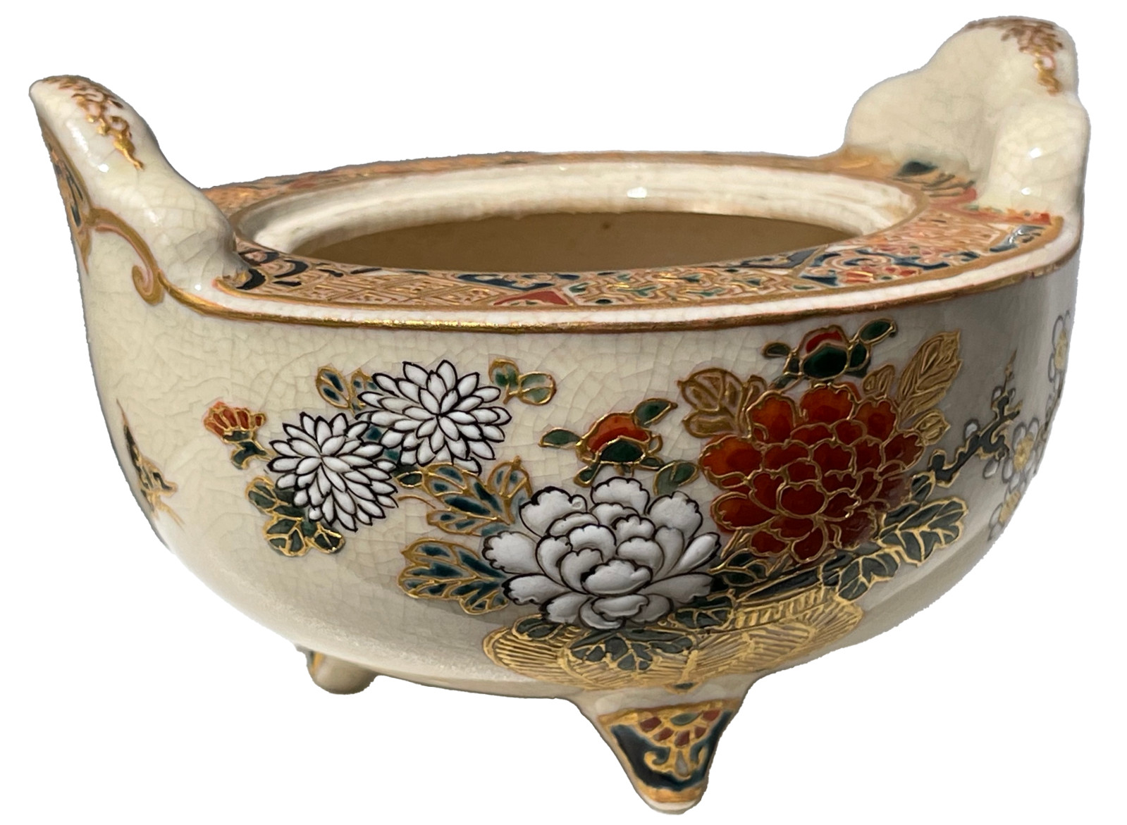 【呉須の青が締める花の卓】薩摩焼 雪山 色絵金彩 菊牡丹文 香炉 三足 - 画像 (2)
