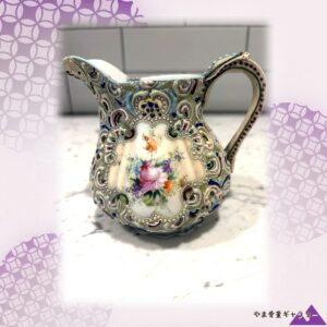 【器ごと彫り上げたような肌】オールドノリタケ 盛上 色絵 花束文 水差